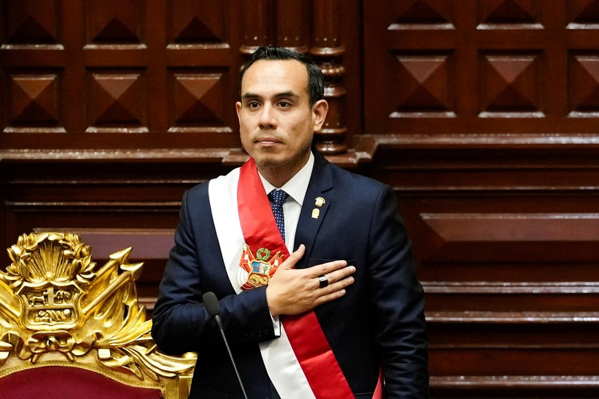 Jose Jeri is sworn in as Peru's new president, after Congress voted to remove former President Dina Boluarte, in Lima, October 10, 2025. REUTERS/Angela Ponce TPX IMAGES OF THE DAY