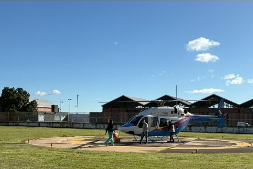 El Gobierno provincial dispuso un helicóptero para conectar Rosario con Sauce Viejo