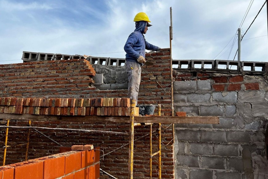 "Materiales poco resistentes y sólidos en techo/pisos", categoría predominante. Crédito: Archivo