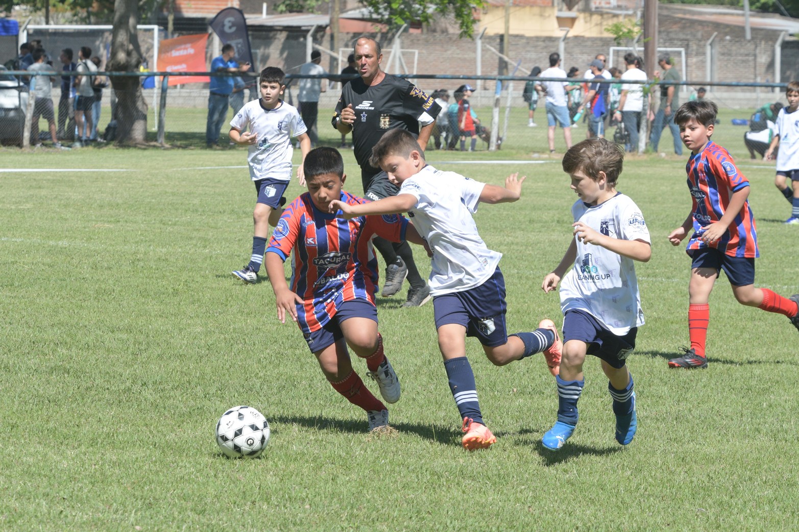 Fútbol, alegría y sueños cumplidos en Cabaña Leiva