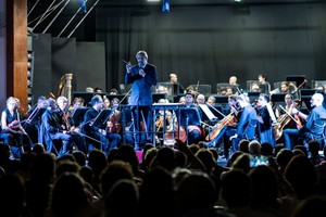 Orquesta Sinfónica Provincial de Santa Fe, dirigida por Silvio Viegas