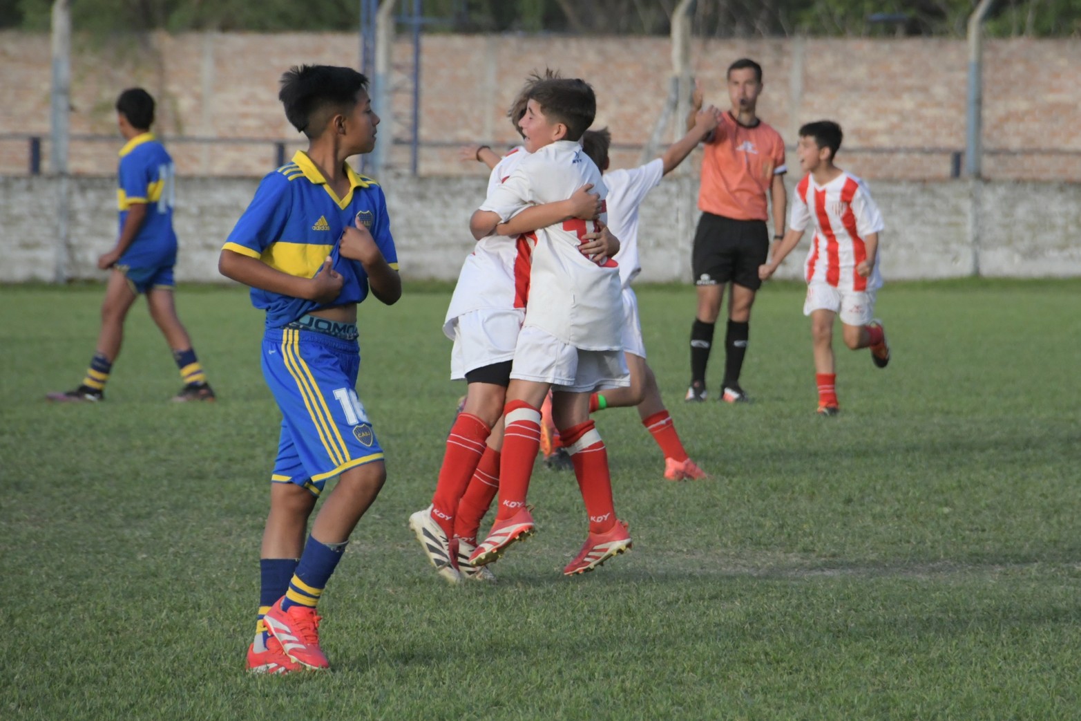 Fútbol, alegría y sueños cumplidos en Cabaña Leiva