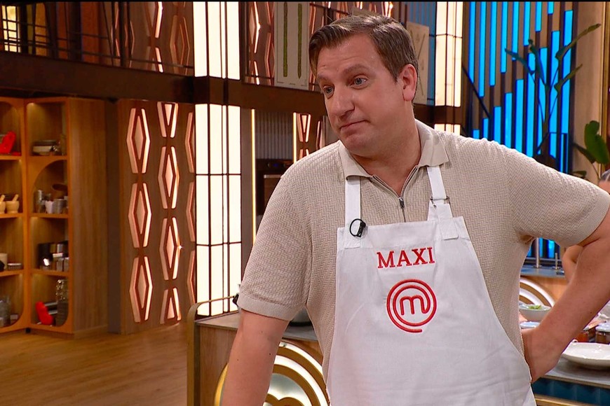 El ex futbolista se sometió al careo de su ex mujer.