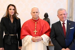 El papa León recibió a Abdalá y Rania de Jordania.