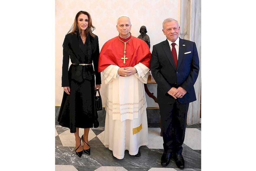 El papa León recibió a Abdalá y Rania de Jordania.