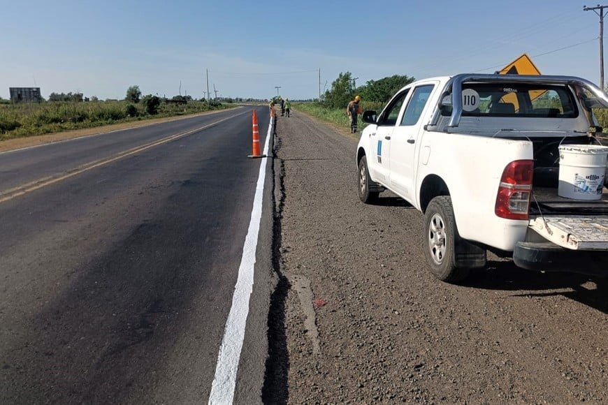 Las tareas, que comenzaron ayer con el reemplazo de barandas metálicas dañadas en sectores de curvas, buscan brindar mayor seguridad a los conductores y prevenir accidentes