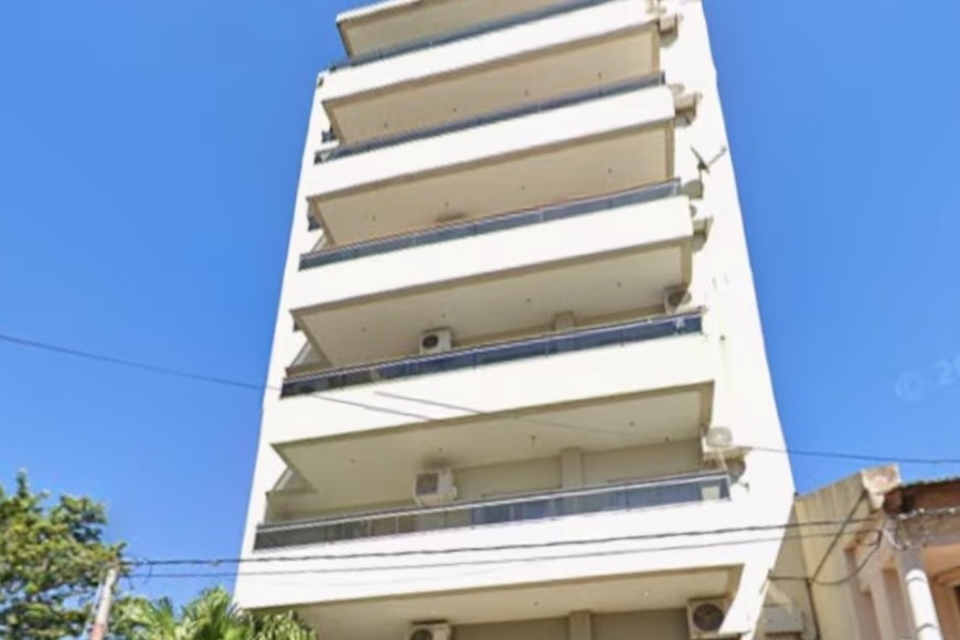 En un edificio de la calle San Martín al 300, en el barrio Camba Cuá de Corrientes capital.