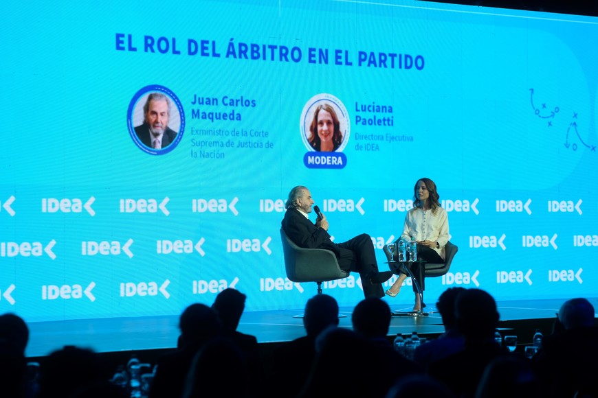 Luciana Paoletti, fue quien formuló las preguntas