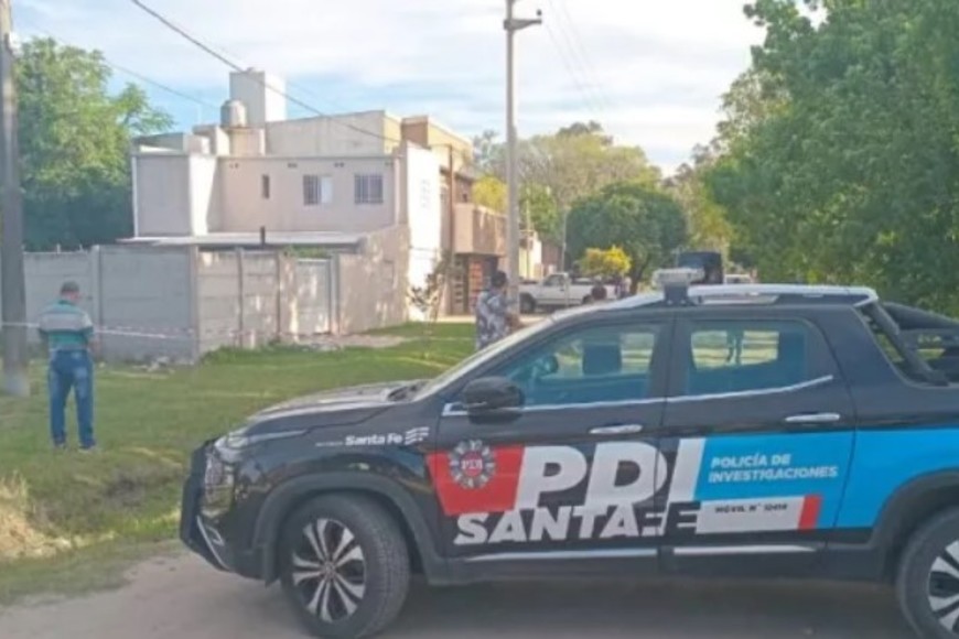 Fuerte presencia policial en el lugar del hecho. Foto: Gustavo Capeletti