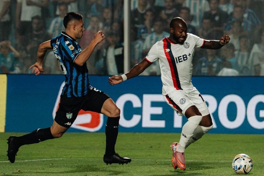 Atlético Tucumán vs San Lorenzo. Foto: @SanLorenzo
