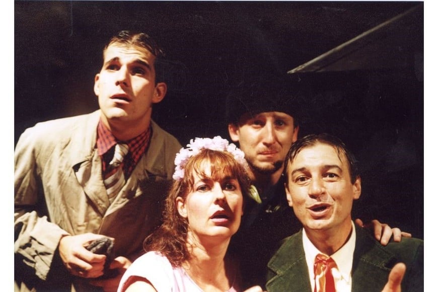 "Café de lobos " de 2003 de Grupo de Teatro Llanura. Foto: Archivo El Litoral