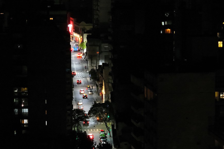 La noche del sábado en argentina se verá limitada ante la prohibición de la venta de alcohol. Crédito: Fernando Nicola