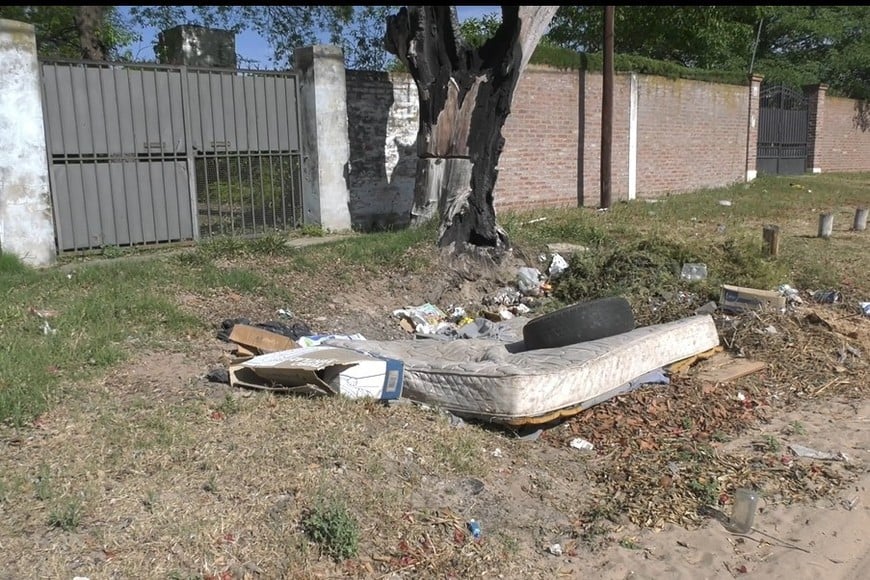 Los vecinos denuncian la formación de minibasurales y piden un mantenimiento más regular.