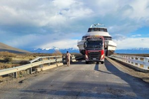 El encuentro, registrado en video, se viralizó y superó millones de reproducciones en redes sociales.