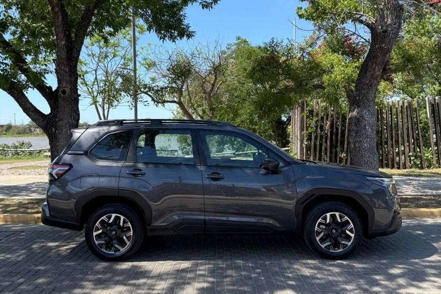 Forester: une rendimiento, innovación y la confianza de la tracción total Subaru.