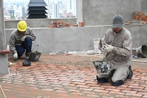 El empleo privado registrado se deterioró en agosto.