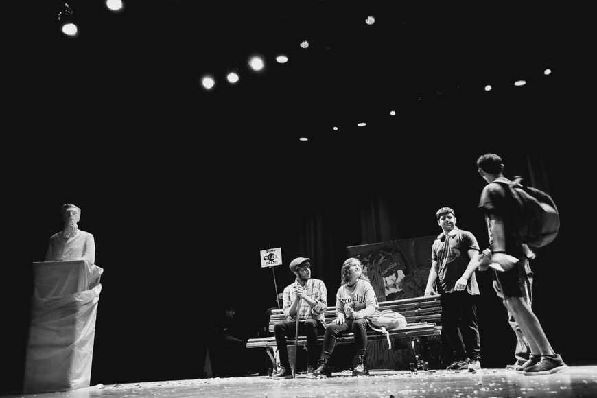 Los alumnos despliegan toda su creatividad en obras de su propia autoría. Gentileza: Escuela