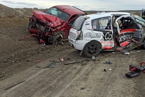 Tras tomar una curva el conductor perdió el dominio del vehículo