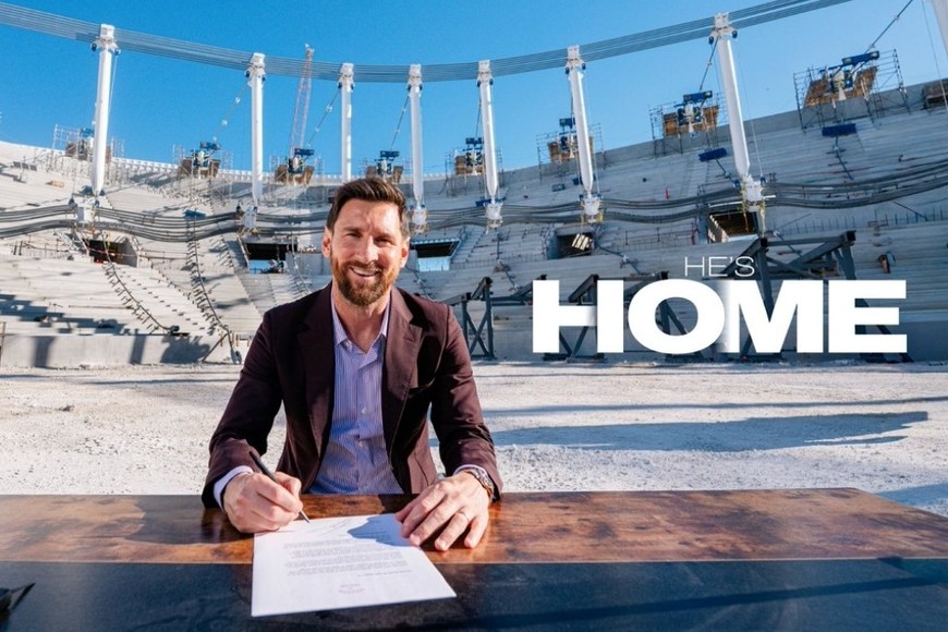 Messi y el próximo estadio de Inter Miami detrás. Foto: Inter Miami