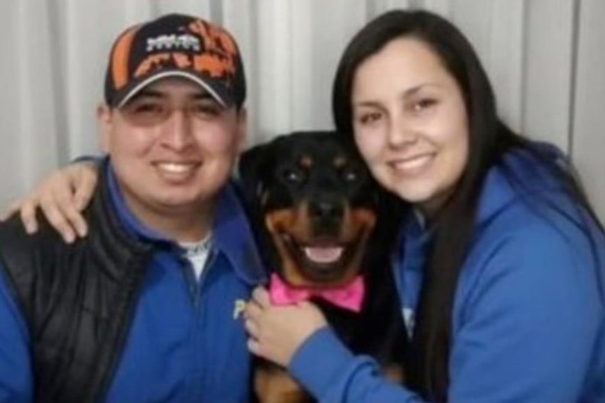 La pareja viajó desde Chile con el fin de comprar un auto de rally