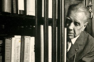 Jorge Luis Borges y su mundo: la biblioteca. Foto: Archivo El Litoral