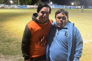 ar. Marco Vera y Marcelo Moreno son dos de esas historias vivas que engrandecen la Liga Santafesina de Fútbol.