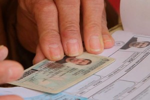 Confirmá si tu documento es el correcto para votar.