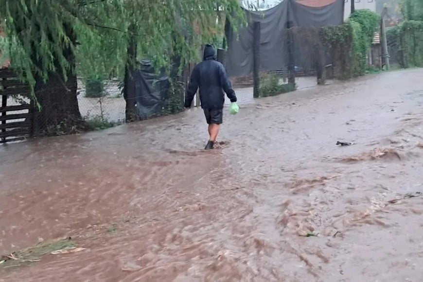 Hay Alerta Naranja por el temporal en AMBA.