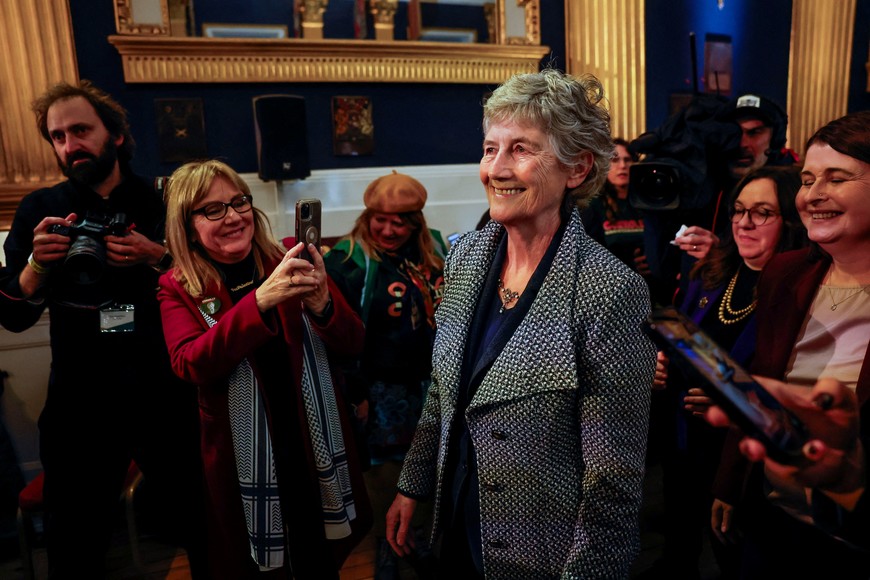 President-elect Catherine Connolly arrives at Dublin Castle, on the day of the announcement of the results of the Irish presidential election in Dublin, Ireland, October 25, 2025. REUTERS/Clodagh Kilcoyne