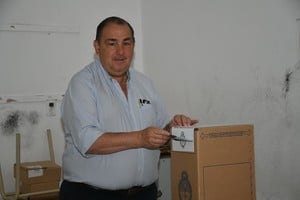 El voto de Poletti. Foto: Flavio Raina