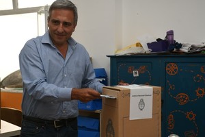 Así votó Cachi Martínez. Foto: Flavio Raina