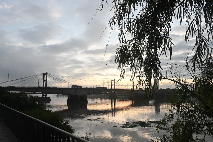 Continúan los climas primaverales en la capital santafesina. Crédito: Flavio Raina