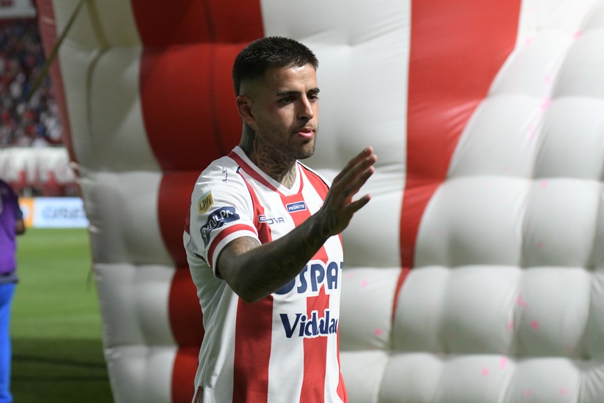 Salió el gol para Colazo. Foto: Manuel Fabatía