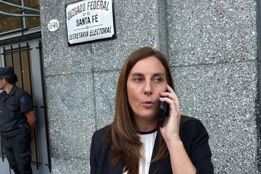 "Una vez terminado el escrutinio definitivo y antes de que las urnas ingresen a la etapa de destrucción, la idea es abrir algunas de ellas y analizar aquellas mesas en las que se haya registrado el mayor porcentaje de voto nulo para entender esta situación", comentó a El Litoral la secretaria electoral, Magdalena Gutiérrez. Crédito: Archivo El Litoral