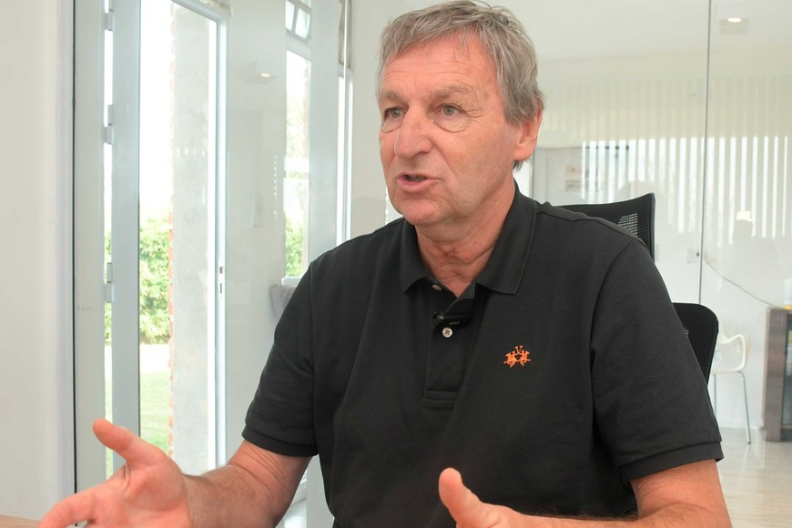 Víctor Godano el presidente de Colón que tendrá la misión de levantar la inhibición en el mes y días que le queda de mandato. Crédito: Manuel Fabatia