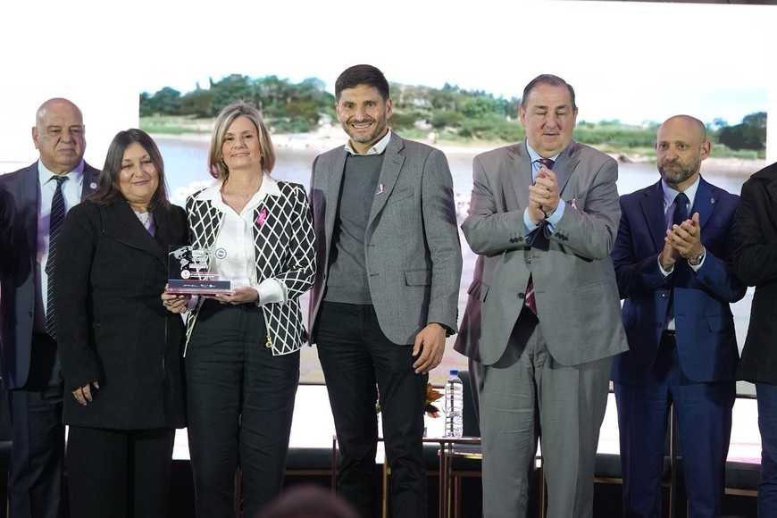 Pullaro defendió la necesidad de discutir las reformas tributaria y laboral