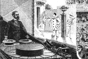 Charles-Émile Reynaud frente a su Teatro Óptico.