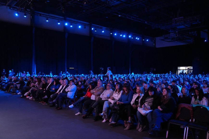 Unos 2 mil docentes, muchos de ellos profesores de Educación Física participan del congreso en Rosario. Foto: Gentileza