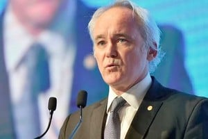 Werning adelantó en Washington que el BCRA volverá a comprar dólares en 2026.