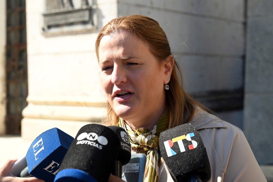 Ceresola destacó la importancia de visibilizar el patrimonio arquitectónico de la necrópolis.