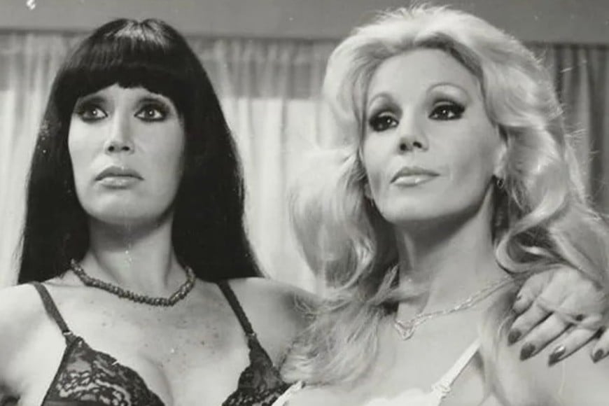 Unas jóvenes Moria y Susana.