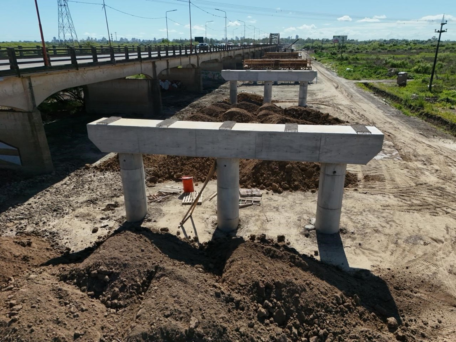 Nuevo puente Carretero: así son los trabajos en el río Salado para levantar las columnas