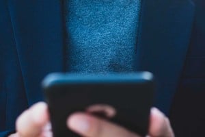 Usuarios reportaron fallas en distintas plataformas durante la mañana del martes 18 de noviembre.