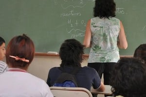 El programa Asistencia Perfecta reconoce mensualmente a docentes y asistentes escolares.
