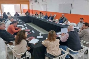 Se discutieron los planes de manejo en el marco de la Ley Nacional de Bosques y la implementación de las guías para el transporte de productos forestales.