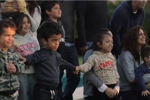 La acondroplasia es una enfermedad genética, poco frecuente, sin cura conocida, que afecta el desarrollo y crecimiento del esqueleto.

Gentileza Fundación AcondroSer.