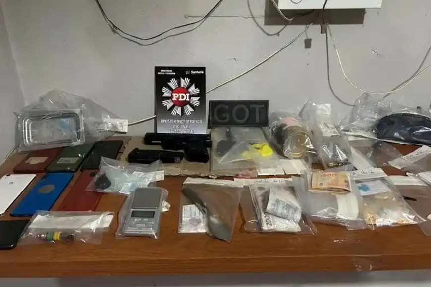 Parte de lo incautado en uno de los allanamientos.