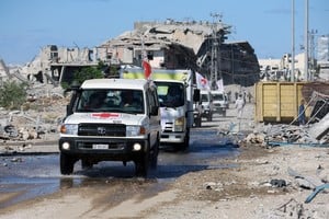 Israel dice que los últimos restos entregados por Hamás no son de rehenes. Crédito: REUTERS.