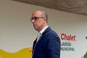 En sus redes, el diputado provincial, José Corral, felicitó a la actual gestión municipal por su labor en los jardines. El dos veces intendente de Santa Fe mencionó especialmente a Juan Pablo Poletti y a la secretaria de Educación del municipio,  María Alicia Barletta.