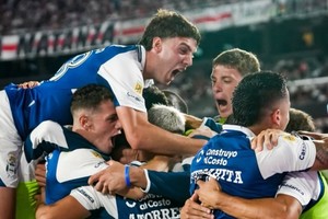 River vs Gimnasia y Esgrima LP. Foto: @gimnasiaoficial